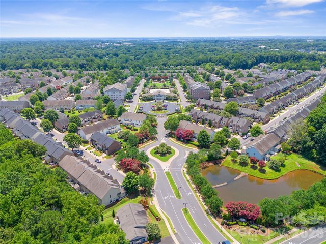2258 Kensington Station Parkway, Charlotte, NC 28210