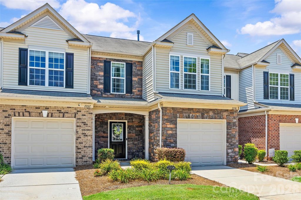 2258 Kensington Station Parkway, Charlotte, NC 28210
