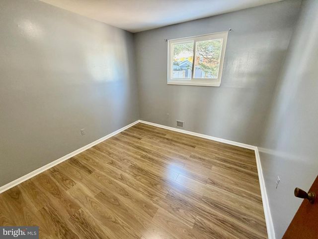 905 PLAYFORD LN, Silver Spring, MD 20901