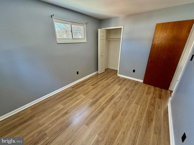 905 PLAYFORD LN, Silver Spring, MD 20901