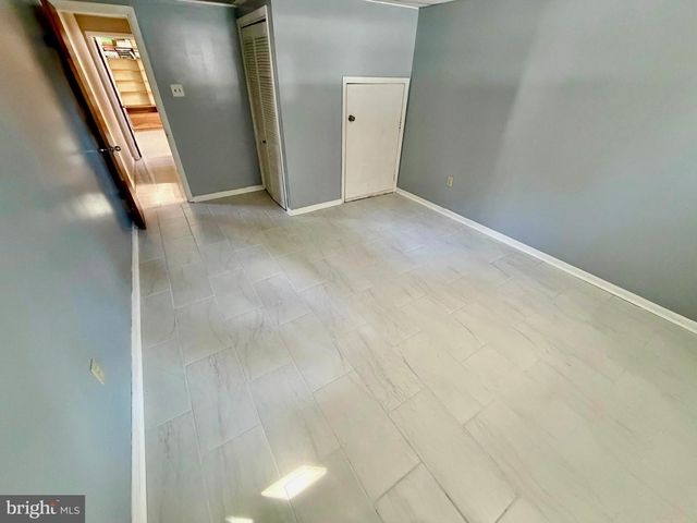 905 PLAYFORD LN, Silver Spring, MD 20901