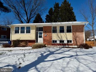 905 PLAYFORD LN, Silver Spring, MD 20901