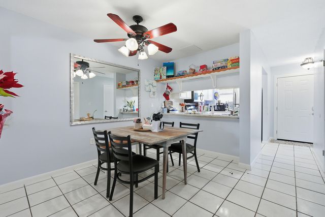 208 3rd Street Unit J, Fort Walton Beach, FL 32548