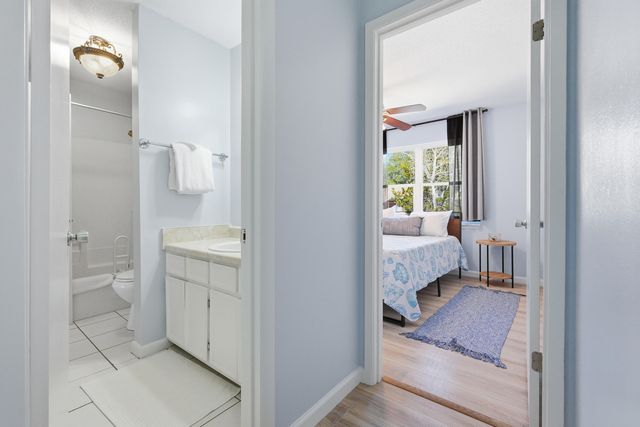 208 3rd Street Unit J, Fort Walton Beach, FL 32548