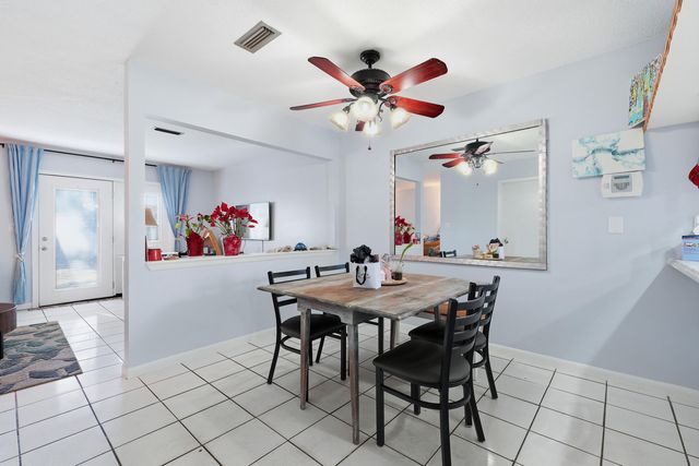 208 3rd Street Unit J, Fort Walton Beach, FL 32548