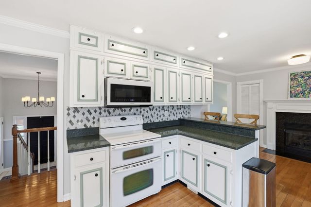 1715 Lake Wood Circle, Hixson, TN 37343