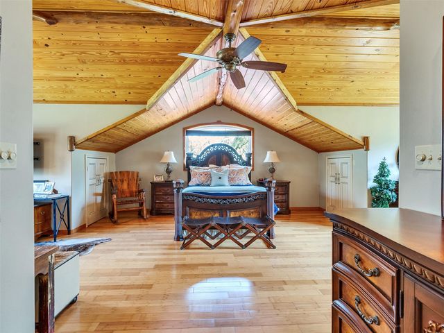 7711 Pecan Drive, Damon, TX 77430