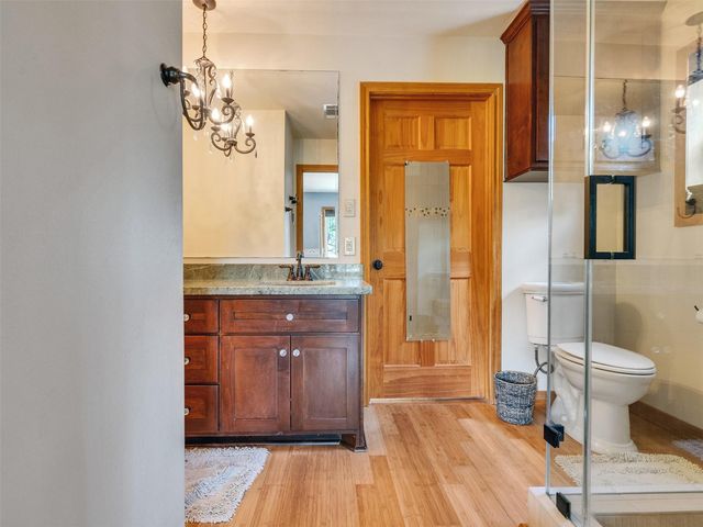 7711 Pecan Drive, Damon, TX 77430