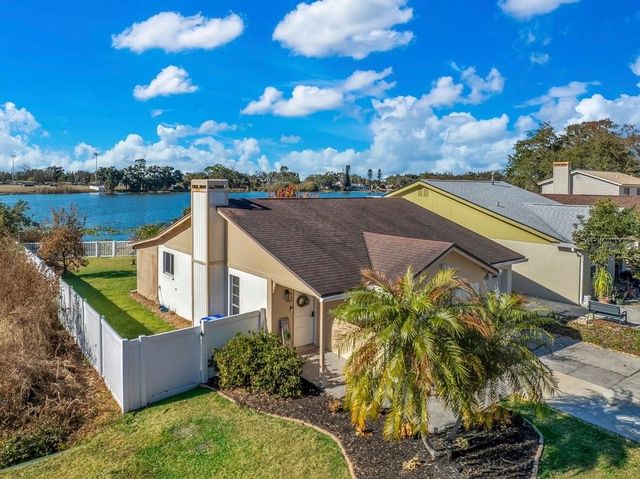 937 BUTTERCUP DRIVE, Lakeland, FL 33801