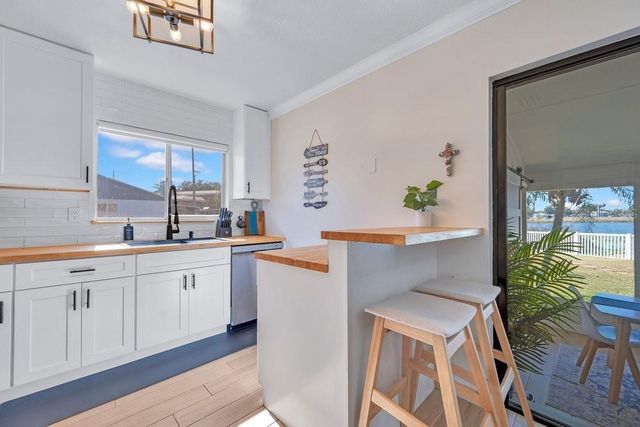 937 BUTTERCUP DRIVE, Lakeland, FL 33801