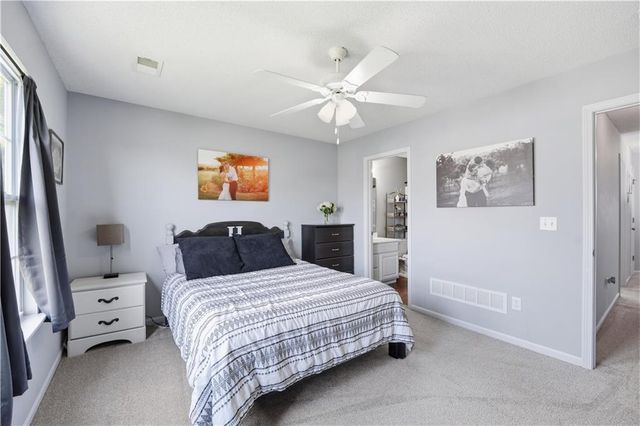 1510 S 5th Street E, Louisburg, KS 66053