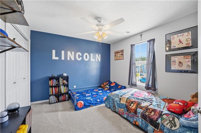 1510 S 5th Street E, Louisburg, KS 66053