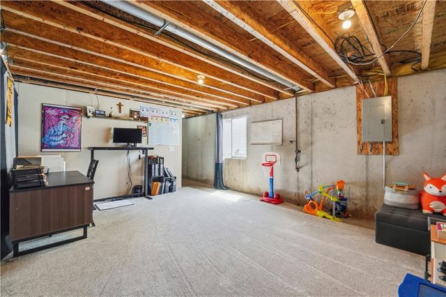 1510 S 5th Street E, Louisburg, KS 66053