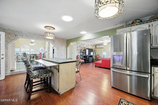 190 POLO INN Road, El Paso, TX 79915