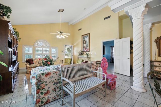 190 POLO INN Road, El Paso, TX 79915