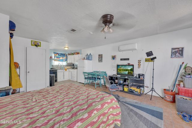 190 POLO INN Road, El Paso, TX 79915