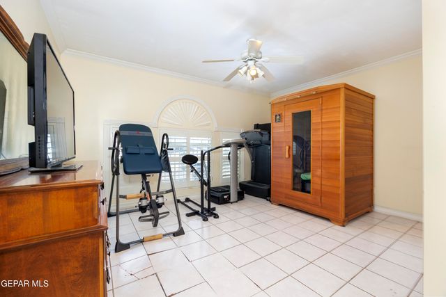 190 POLO INN Road, El Paso, TX 79915