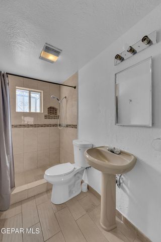 190 POLO INN Road, El Paso, TX 79915