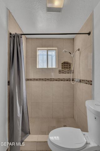 190 POLO INN Road, El Paso, TX 79915