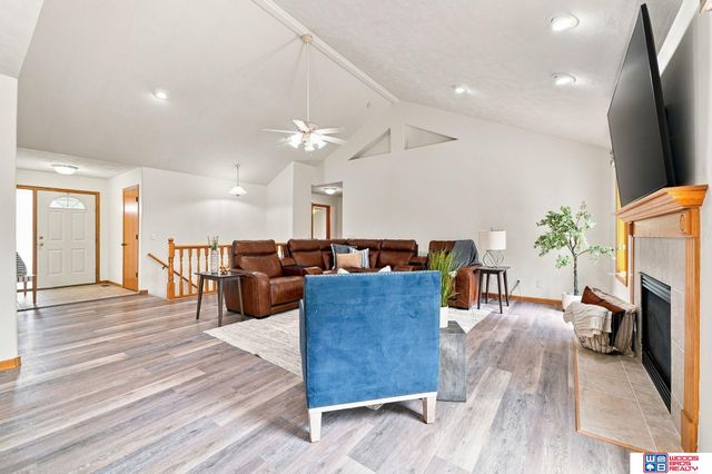 7761 Lowell Avenue, Lincoln, NE 68506