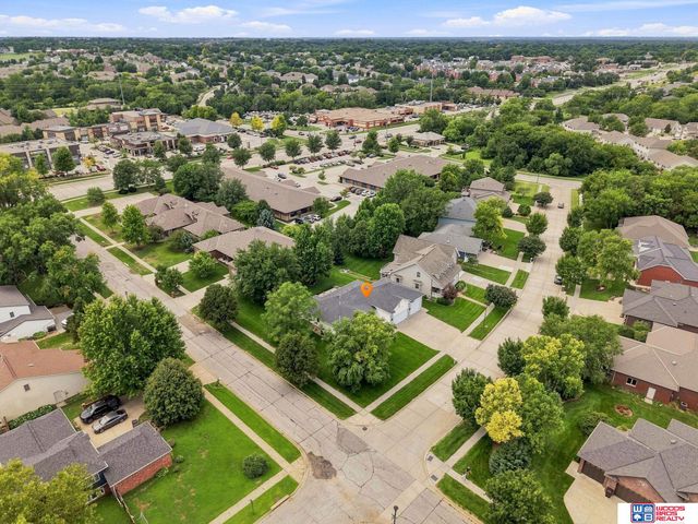 7761 Lowell Avenue, Lincoln, NE 68506