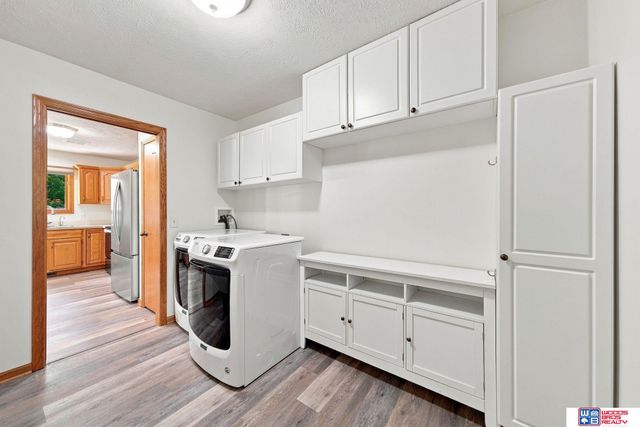 7761 Lowell Avenue, Lincoln, NE 68506