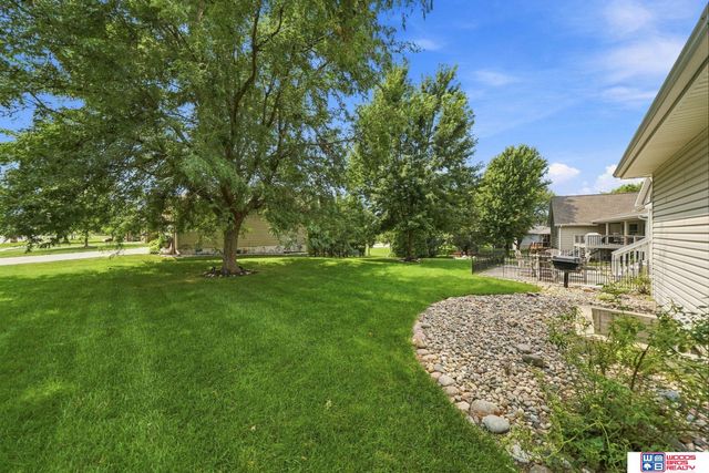 7761 Lowell Avenue, Lincoln, NE 68506
