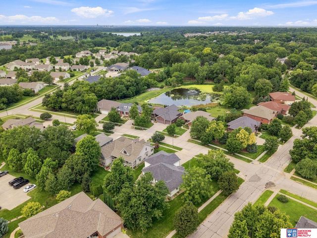 7761 Lowell Avenue, Lincoln, NE 68506