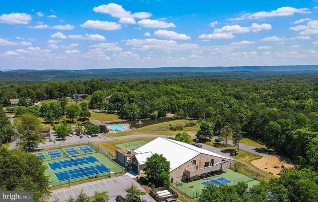 228 RISING SUN RD, Hedgesville, WV 25427