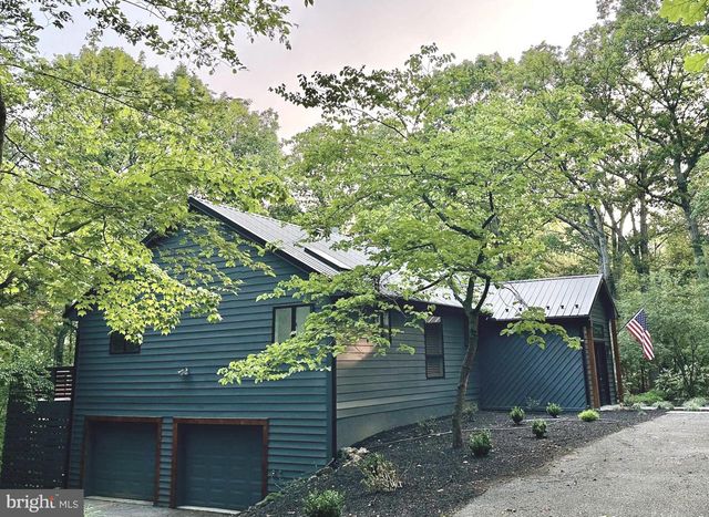 228 RISING SUN RD, Hedgesville, WV 25427