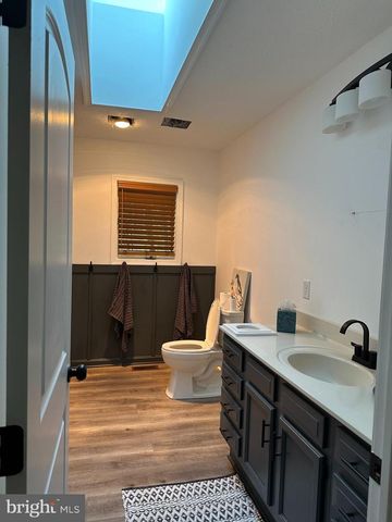228 RISING SUN RD, Hedgesville, WV 25427