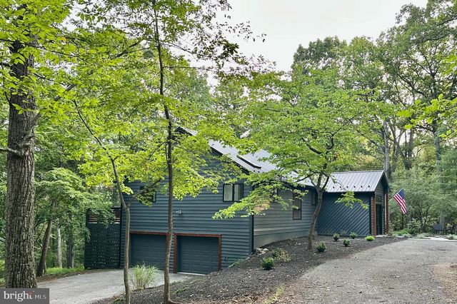 228 RISING SUN RD, Hedgesville, WV 25427