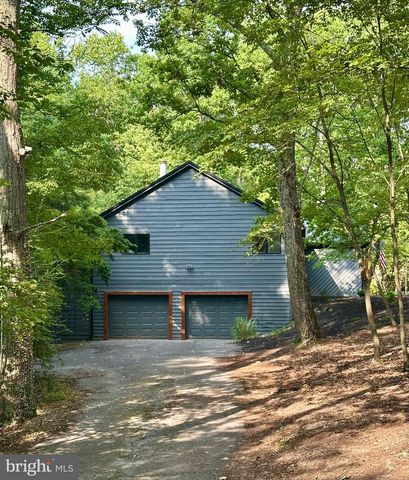 228 RISING SUN RD, Hedgesville, WV 25427