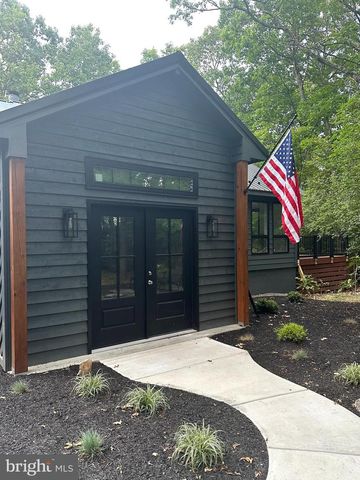 228 RISING SUN RD, Hedgesville, WV 25427