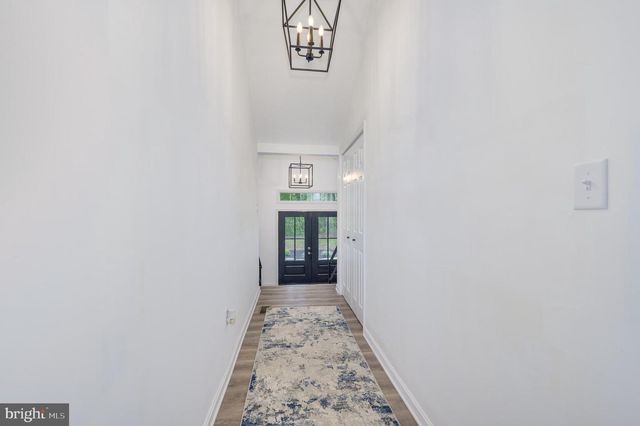 228 RISING SUN RD, Hedgesville, WV 25427