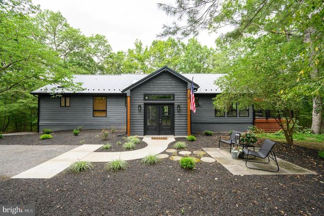 228 RISING SUN RD, Hedgesville, WV 25427