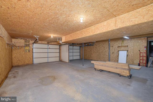 228 RISING SUN RD, Hedgesville, WV 25427