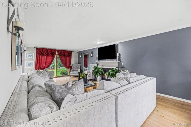 643 Heim Court, Almont Village, MI 48003