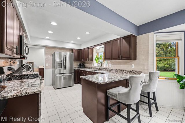 643 Heim Court, Almont Village, MI 48003