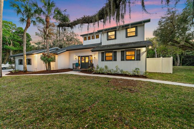 6001 S Citrus Avenue, Fort Pierce, FL 34982