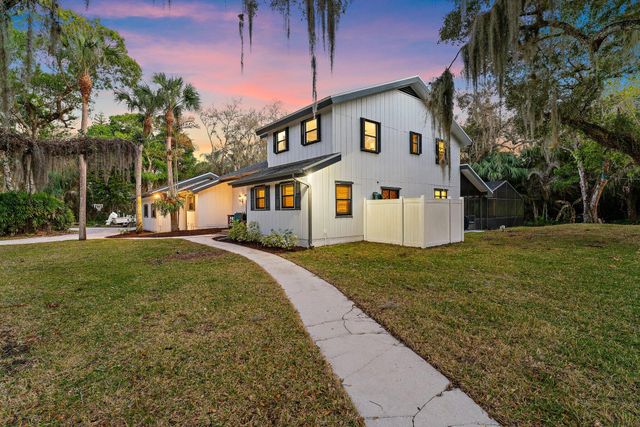 6001 S Citrus Avenue, Fort Pierce, FL 34982