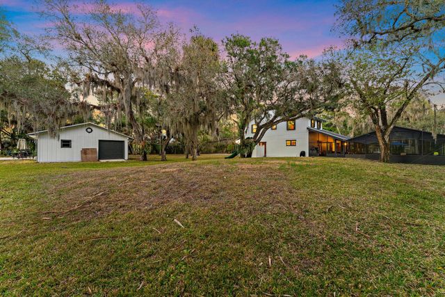 6001 S Citrus Avenue, Fort Pierce, FL 34982