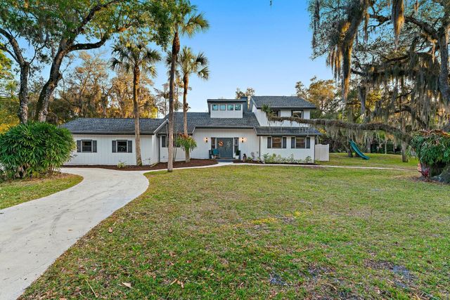 6001 S Citrus Avenue, Fort Pierce, FL 34982