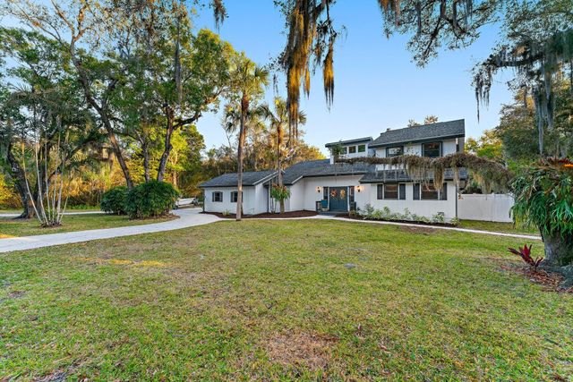 6001 S Citrus Avenue, Fort Pierce, FL 34982