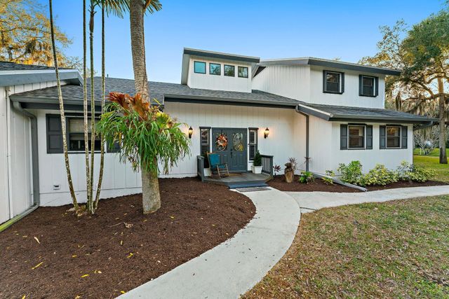 6001 S Citrus Avenue, Fort Pierce, FL 34982