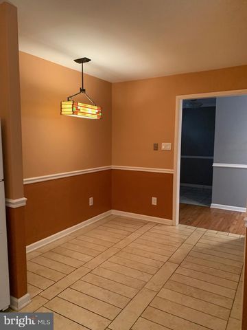 1066 HARBOUR DR, Palmyra, NJ 08065