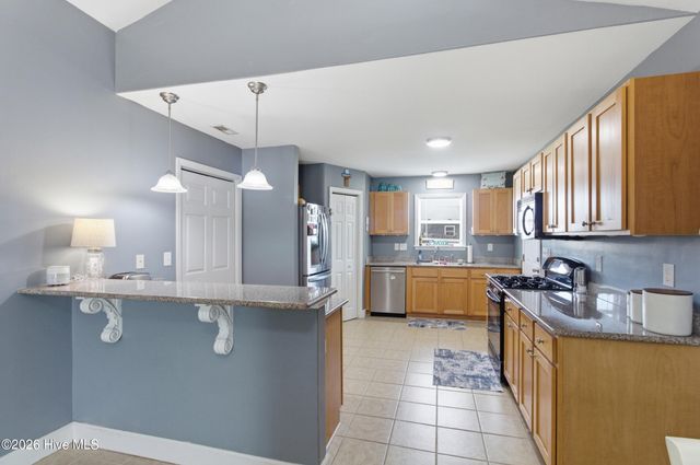 404 Elsmore Drive, New Bern, NC 28562