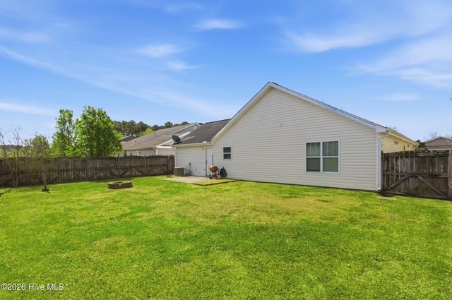 404 Elsmore Drive, New Bern, NC 28562