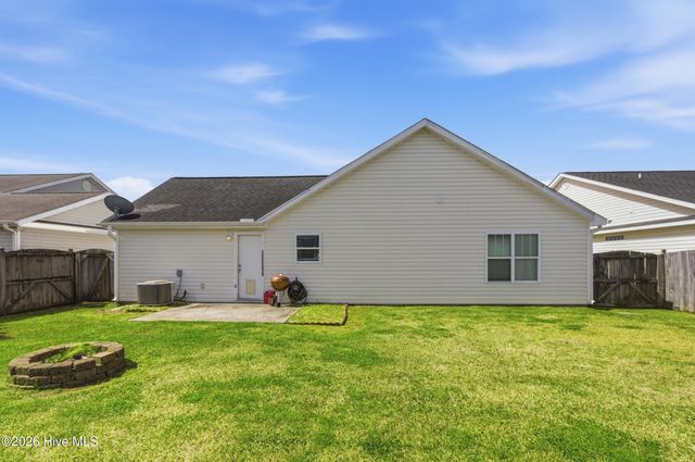 404 Elsmore Drive, New Bern, NC 28562