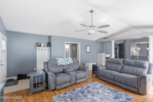 404 Elsmore Drive, New Bern, NC 28562